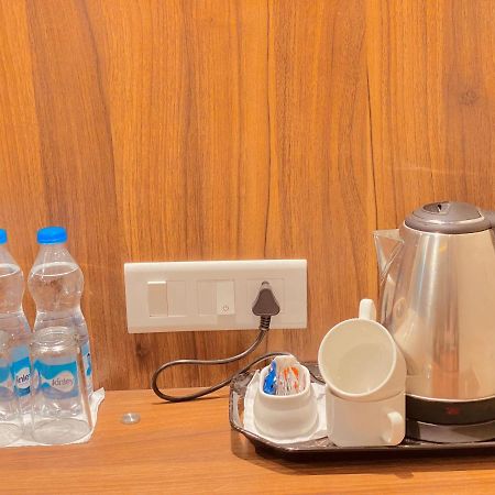 Hotel White House By An Hotels - Walking Distance From Golden Temple Амритсар Екстериор снимка